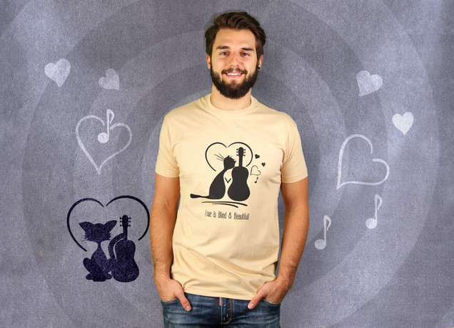 Herren T-Shirt Love is Blind But Beatiful